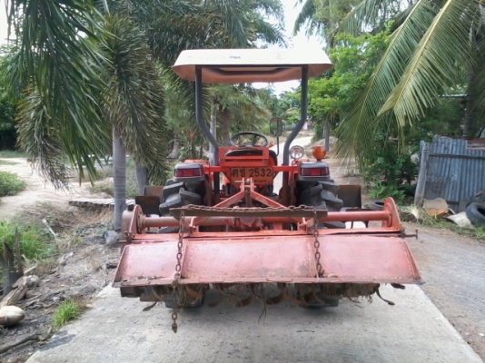 ขายรถแทรคเตอร์