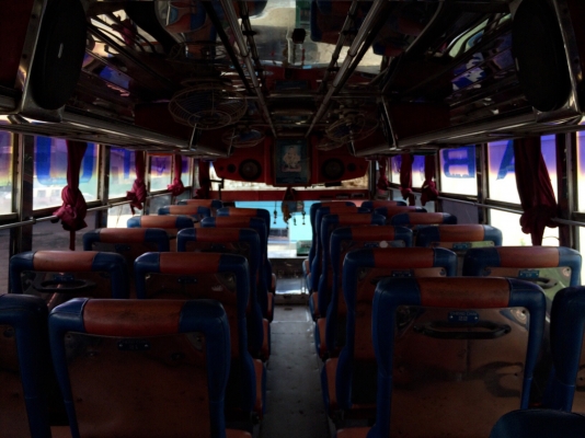 Bus สวยขับสบาย