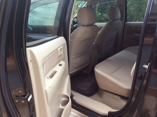 TOYOTA HILUX VIGO 3.0E D4D DOUBLE CAB (ABS) TOYOTA HILUX VIGO 3.0E D4D DOUBLE CAB (ABS)