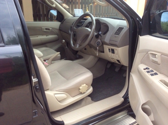 TOYOTA HILUX VIGO 3.0E D4D DOUBLE CAB (ABS) TOYOTA HILUX VIGO 3.0E D4D DOUBLE CAB (ABS)