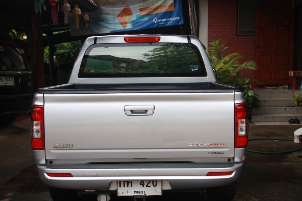 ขาย Isuzu Dmax 4 ประตู รถที่บ้าน