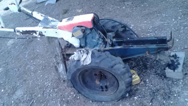 รถเดินตามสภาพดีสนใจติดต่อ อ้อยอ่างทอง 0892436011