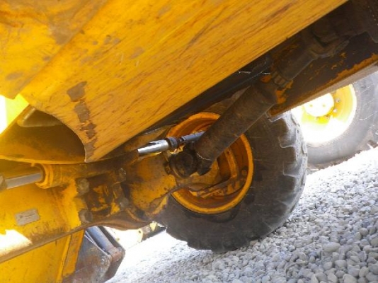 รถตักหน้าขุดหลัง JCB 3CX S/N:0922952 นำเข้าเองจากอิตาลี สนใจโทร. 080-6565422 (หนิง)