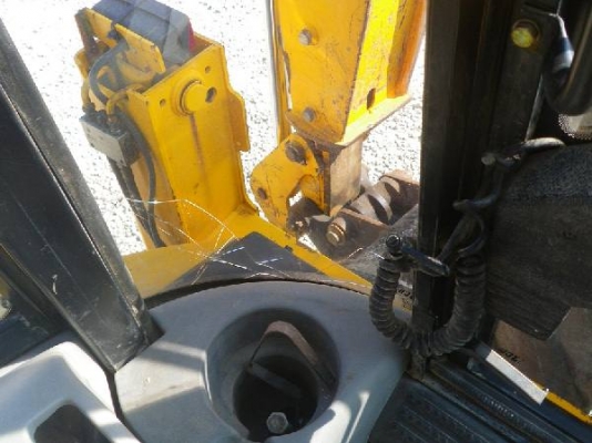 รถตักหน้าขุดหลัง JCB 3CX S/N:0922952 นำเข้าเองจากอิตาลี สนใจโทร. 080-6565422 (หนิง)