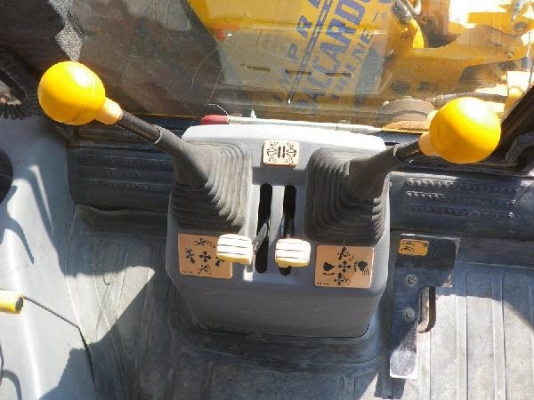 รถตักหน้าขุดหลัง JCB 3CX S/N:0922952 นำเข้าเองจากอิตาลี สนใจโทร. 080-6565422 (หนิง)