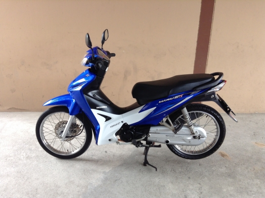 ขาย!!! เวฟ110ไอ ตัวใหม่ ปี56 รถเครื่องดีคับ ทะเบียนครบ ภาษีไม่หมด