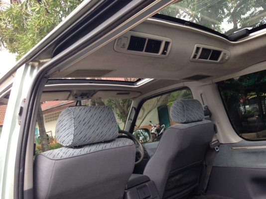 ..........TOYOTA SUPERCUSTOM 4WD ...............