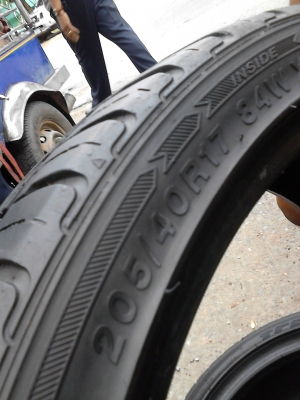 205/40R17 TRACMAH RADIAL F106 มี 2 เส้น ปีใหม่ๆ สวยไม่มีที่ติ TEL.081-427-3941 205/40R17 TRACMAH RADIAL F106 มี 2 เส้น ปีใหม่ๆ สวยไม่มีที่ติ TEL.081-427-3941