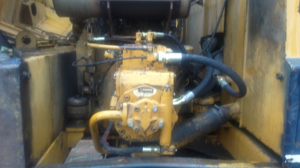 บริการซ่อมเครื่องจักรกลหนัก ระบบไฮดรอลิค  เกียร์ ทอร์ค  ระบบไฟฟ้า ระบบช่วงล่าง เบรค  ตัวเดิน