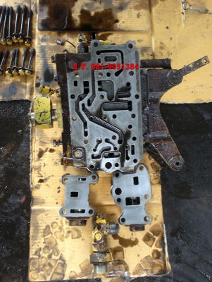 บริการซ่อมเครื่องจักรกลหนัก ระบบไฮดรอลิค  เกียร์ ทอร์ค  ระบบไฟฟ้า ระบบช่วงล่าง เบรค  ตัวเดิน