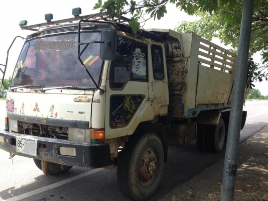 ***ขายแล้วครับขอบคุณ Truck2hand ขาย10ล้อ2เพลาดั้ม ถูกๆ MITSU FN527M-TD0691 ตากลมใส่ตาเหลี่ยม ปี47 วางเครื่อง6D17 เกาะโบ 210 เทอโบ (ลงเล่ม) เครื่องแห้งดี แรงดี เกียร์10สปีด ช่วงล่างเดิม เบรคใหญ่ เพลาไม่บุ๋ม คัสซีสวยเดิม ไม่ปะไม่ดาม ไม่บวม กระบะดั้มเหล็ก