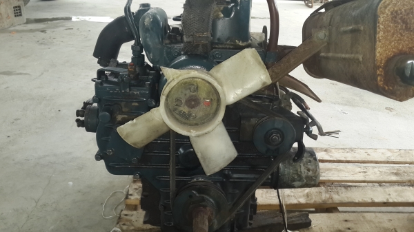 เครื่องสองสูบ KUBOTA เครื่องสองสูบ KUBOTA