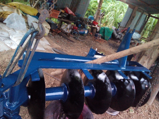 มาก่อนได้ก่อนไปเลย ครับ  ผาน5x26"CMT  รถไถฟอร์ด