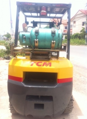 ขายด่วนน!! TCM รุ่น T3 FG25 เสา 3 เมตร เกียร์ Auto