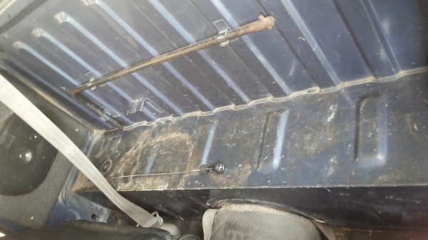 mazda familia 1993 ใส่หลังคาพร้อมค้าขายครับ