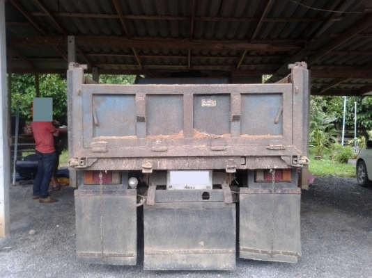 (ขายแล้วค่ ไป ภาค อีสาร)หกล้อดั้มอีซูสุ 115  แท้  เสี่ยสั่งลุย  (รถสวยเจ้าของจอดในโรงตลอด) พร้อมใช้ เล่มพร้อม..โอน