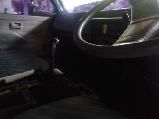 (ขายแล้วค่ ไป ภาค อีสาร)หกล้อดั้มอีซูสุ 115  แท้  เสี่ยสั่งลุย  (รถสวยเจ้าของจอดในโรงตลอด) พร้อมใช้ เล่มพร้อม..โอน