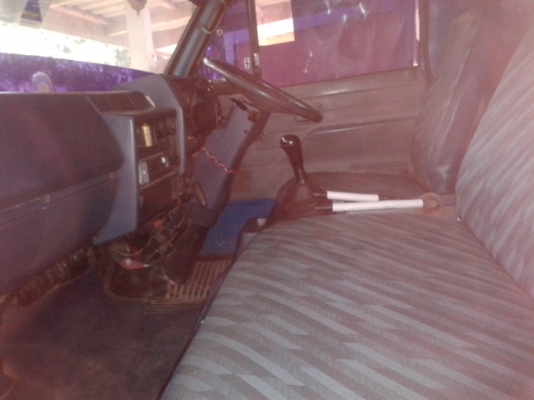 (ขายแล้วค่ ไป ภาค อีสาร)หกล้อดั้มอีซูสุ 115  แท้  เสี่ยสั่งลุย  (รถสวยเจ้าของจอดในโรงตลอด) พร้อมใช้ เล่มพร้อม..โอน