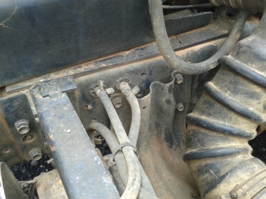 (ขายแล้วค่ ไป ภาค อีสาร)หกล้อดั้มอีซูสุ 115  แท้  เสี่ยสั่งลุย  (รถสวยเจ้าของจอดในโรงตลอด) พร้อมใช้ เล่มพร้อม..โอน