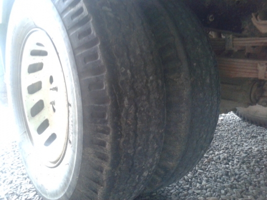 (ขายแล้วค่ ไป ภาค อีสาร)หกล้อดั้มอีซูสุ 115  แท้  เสี่ยสั่งลุย  (รถสวยเจ้าของจอดในโรงตลอด) พร้อมใช้ เล่มพร้อม..โอน