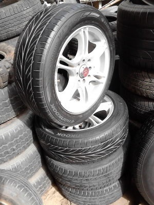 ขายแม๊ก ขอบ 15 ขนาด 4 รู 100 (HONDA ,TOYOTA 3 ห่วง) พร้อมยาง 195/55R15 TEL.081-427-3941 ขายแม๊ก ขอบ 15 ขนาด 4 รู 100 (HONDA ,TOYOTA 3 ห่วง) พร้อมยาง 195/55R15 TEL.081-427-3941