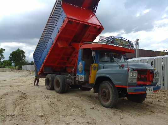 ขายผานขุดมันของใหม่  สอบถามได้