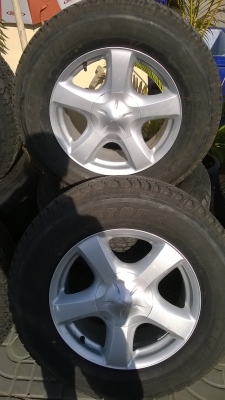 ขายล้อ ISUZUพร้อมยางป้ายแดงชุดละ18500