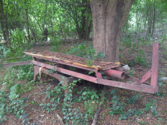 โครงเหล็กใส่เรือเล็กหรือเจ็ทสกี หรือจะนำไปดัดแปลงเป็นเทลเลอเจ็ทสกี โครงเหล็กใส่เรือเล็กหรือเจ็ทสกี หรือจะนำไปดัดแปลงเป็นเทลเลอเจ็ทสกี