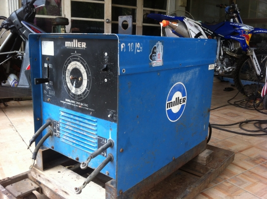 ตู้เชื่อมมิลเล่อ AIWA ACDC ไฟ 220 พร้อมใช้ ตู้เชื่อมมิลเล่อ AIWA ACDC ไฟ 220 พร้อมใช้