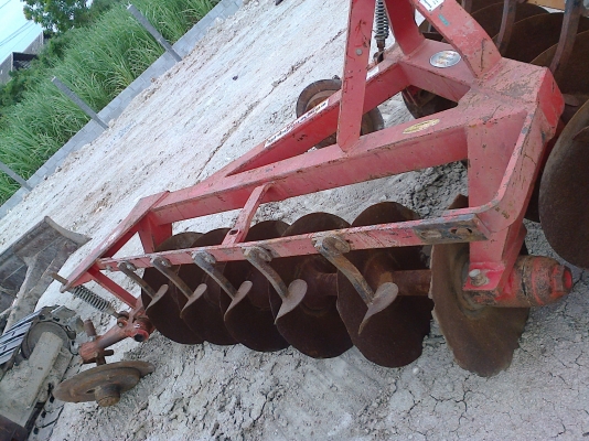 ขายผานไถ  6x26 ตราช้าง 26000 สนใจสอบถามได้