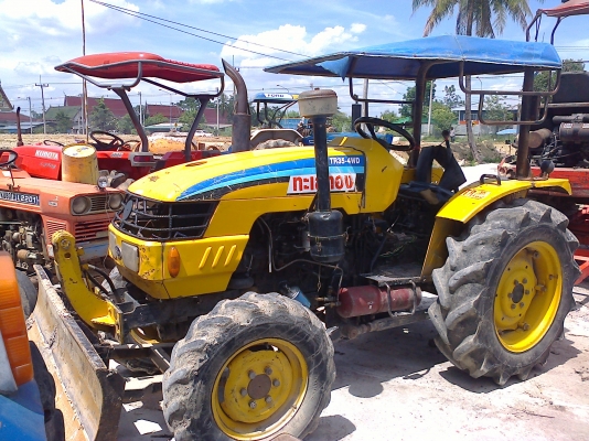 ขาย รถไถทะเลทอง4WD 35 แรงม้า สภาพเดิมๆ ราคาถูกๆ