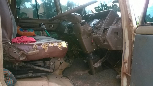 ขาย 6 ล้อดั้ม HINO เครื่อง HO7C 180 แรงม้า เฟืองท้าย FUSO พาวเวอร์ ทะเบียนพร้อมโอน