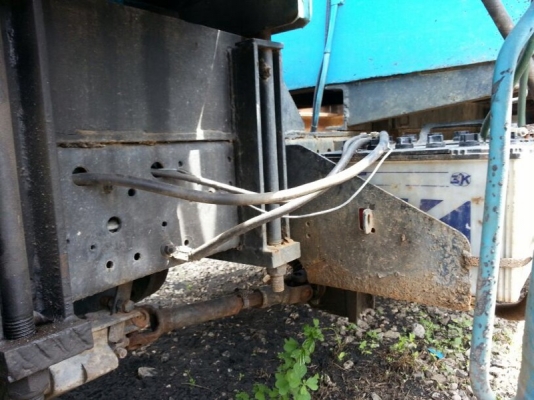 รถอีซูซุ 6 ล้อ NKR ติดเครน 2 ตัน. / 110 แรงม้า.  ( รถประกอบ )   สนใจติดต่อ 081 - 6079515