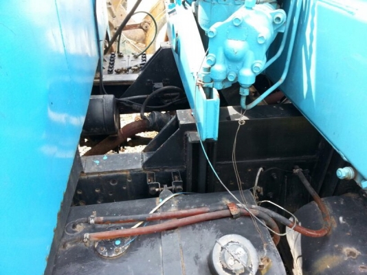 รถอีซูซุ 6 ล้อ NKR ติดเครน 2 ตัน. / 110 แรงม้า.  ( รถประกอบ )   สนใจติดต่อ 081 - 6079515