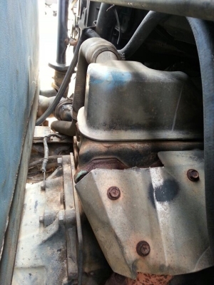 รถมิตซู 6 ล้อ ท้ายลาด  115 แรงม้า. ปี 40  ( รถห้างแท้  )   สนใจติดต่อ 081 - 6079515