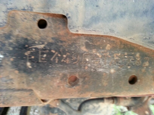 รถมิตซู 6 ล้อ ท้ายลาด  115 แรงม้า. ปี 40  ( รถห้างแท้  )   สนใจติดต่อ 081 - 6079515