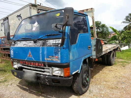 รถมิตซู 6 ล้อ ท้ายลาด  115 แรงม้า. ปี 40  ( รถห้างแท้  )   สนใจติดต่อ 081 - 6079515