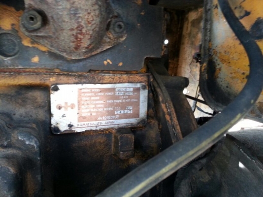 รถตัก KOMATSU  510.  สนใจติดต่อ  081 - 6079515