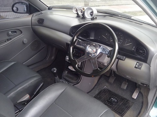 ขายถูกๆรถขับดีเครื่องเดิมๆแต่งภายนอกท่อคู่ มาก่อนได้ก่อน