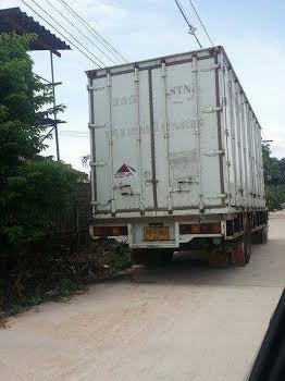 ขายด่วนรถหกล้อตู้ 10บาน เปิดรอบคัน 7.2 เมตร