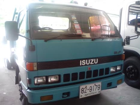 ขายด่วนครับรถหกล้อบรรทุกรถสวยๆ เจ้าของฝากขาย