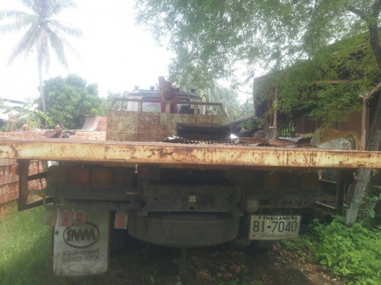 10ล้อเพลาเดียISUZU JCMพื้นเรียบ..ติดเครน3ตัน..วางเครื่อง 175แรง...(เครนแขนหัก ยกหนักเกิน...)