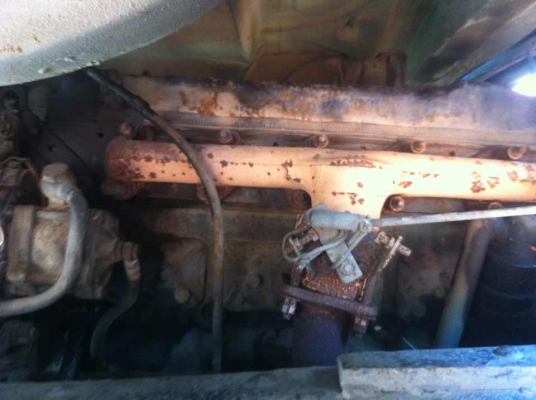 10ล้อเพลาเดียISUZU JCMพื้นเรียบ..ติดเครน3ตัน..วางเครื่อง 175แรง...(เครนแขนหัก ยกหนักเกิน...)