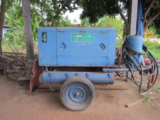 ขายด่วน ปั๊มลม DENYO ญี่ปุ่น ระบบลากจูง   70000  บาท