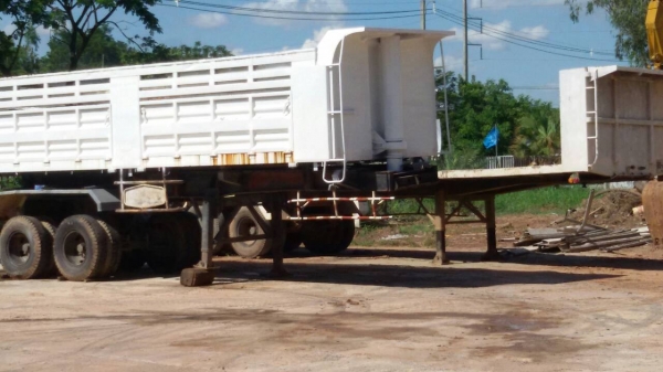 HINO หัลาก 2เพลา เครื่อง EK100 หางพื้นเรียบ10เมตร แถมด้วยหาง เซมิดั้ม 2คาน รวมเป็น แพค3 เอาไปเลย HINO หัลาก 2เพลา เครื่อง EK100 หางพื้นเรียบ10เมตร แถมด้วยหาง เซมิดั้ม 2คาน รวมเป็น แพค3 เอาไปเลย