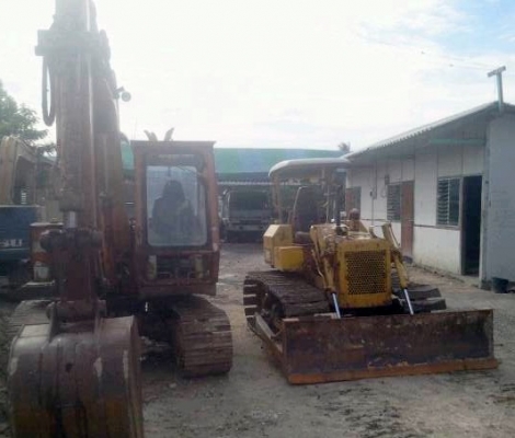 ขายคู่ แมคโค 60-1กับแทรคเตอร์ D2