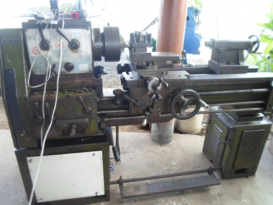 แท่นกลึง 5 ฟุต 3 เพลา เกียร์บล็อก พร้อมใช้งานได้ทันที 69,000