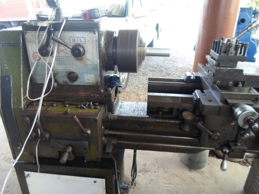 แท่นกลึง 5 ฟุต 3 เพลา เกียร์บล็อก พร้อมใช้งานได้ทันที 69,000