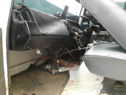 ขายด่วนรถสิบล้อKT725ดรั้มเครืองEH700วางหัวF17ลงเล่ม