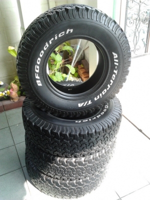 Max แบรดเลย์ วี + BF All 265/75/16 ปี08